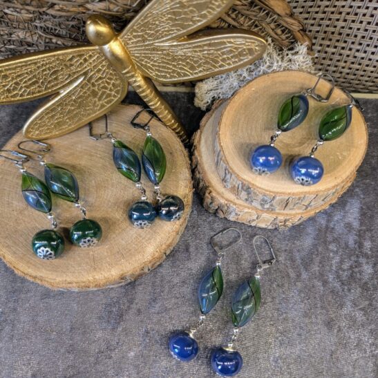 JOSIE boucles d'oreilles perles en verre bleu et verte