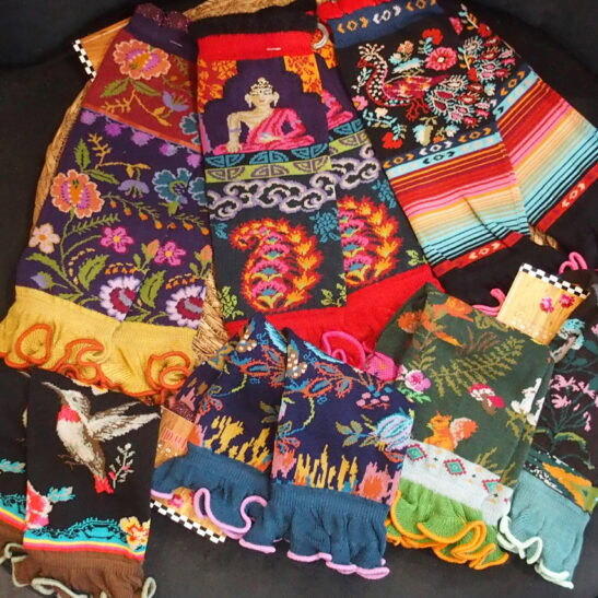 Mitaines hautes originales et colorées