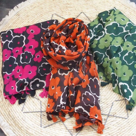 NICOLE foulard esprit 70' fleurs vintages