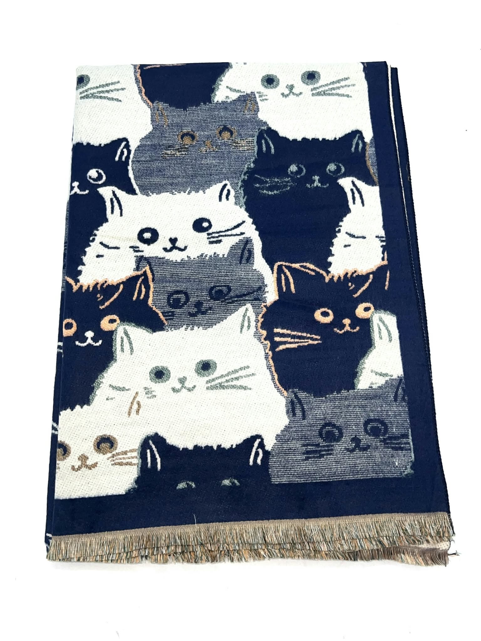 echarpes-chaudes-motifs-tête-de-chats-jacquard (2)